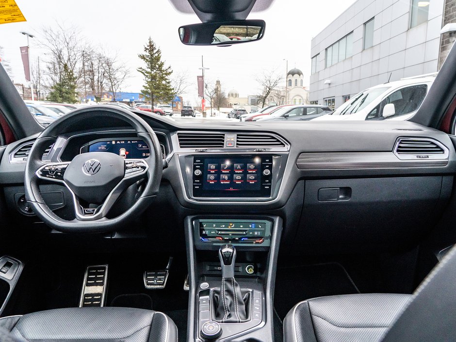 2024 Volkswagen Tiguan Highline-27