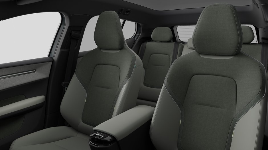 Volvo EX30 TWIN Ultra 2026-10