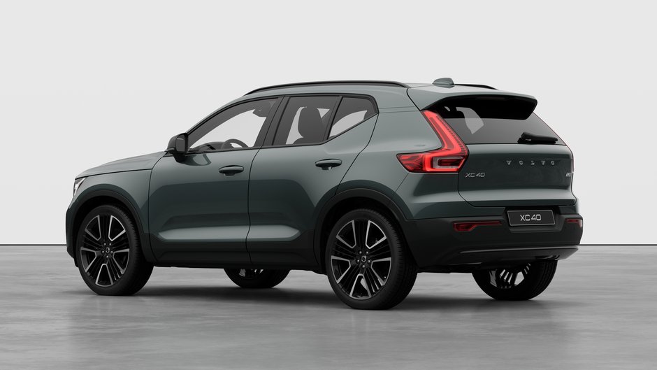 Volvo XC40 Ultra (Dark Theme) 2026-1