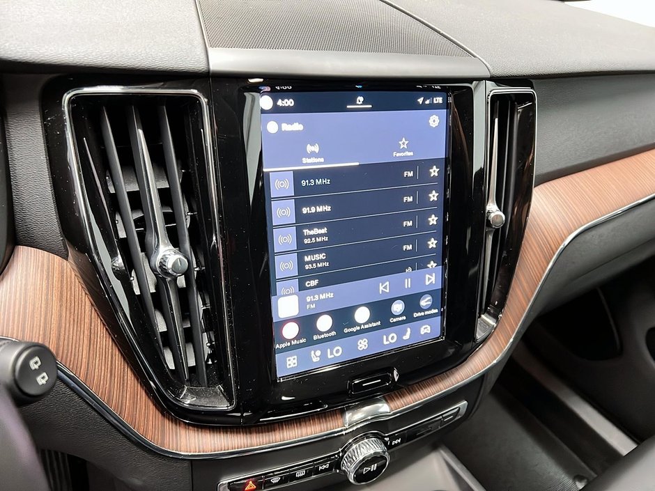 2024 Volvo XC60 B5 PLUS CUIR TOIT PANO NAV 4RM-17