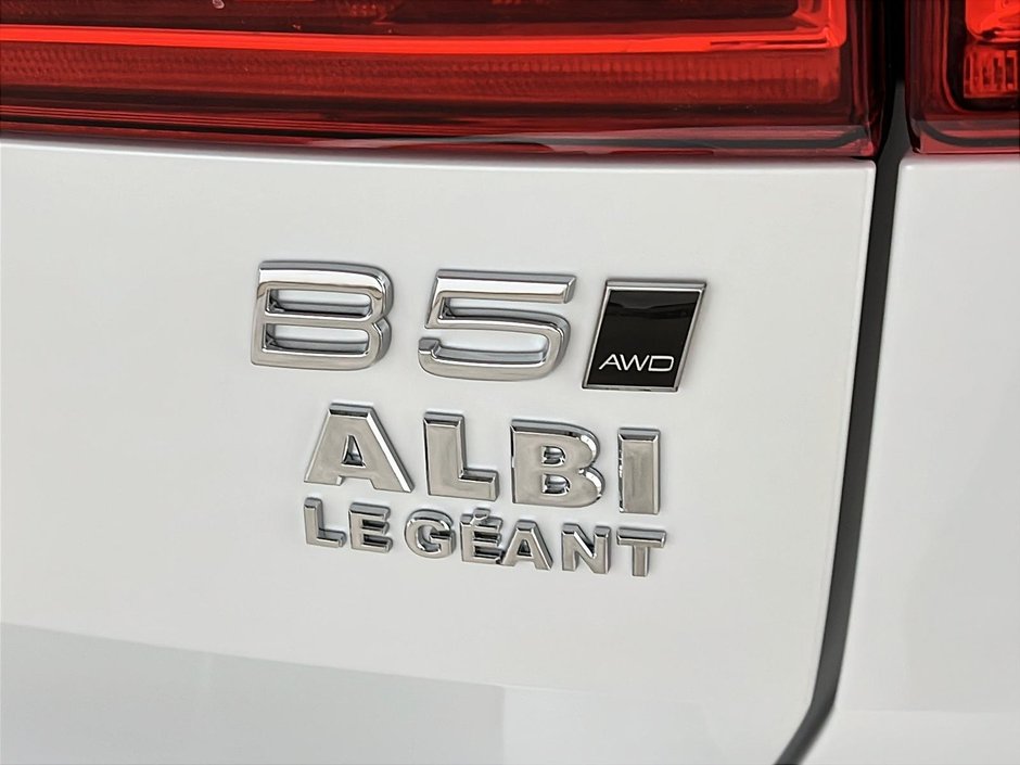 2024 Volvo XC60 B5 ULTIMATE CUIR TOIT PANO NAV 4RM-28