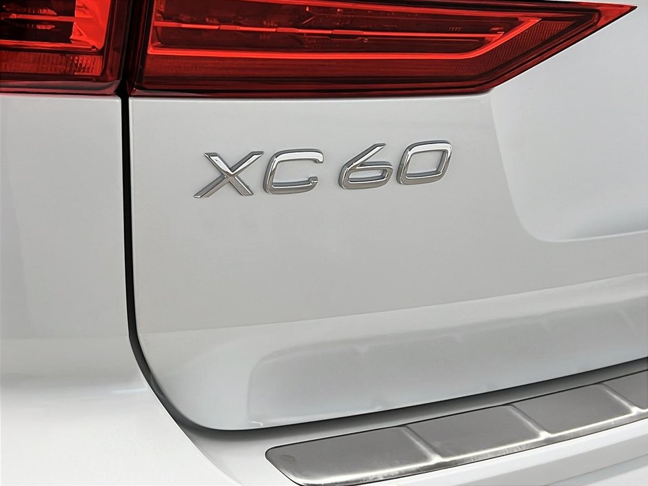 2024 Volvo XC60 B5 ULTIMATE CUIR TOIT PANO NAV 4RM-27