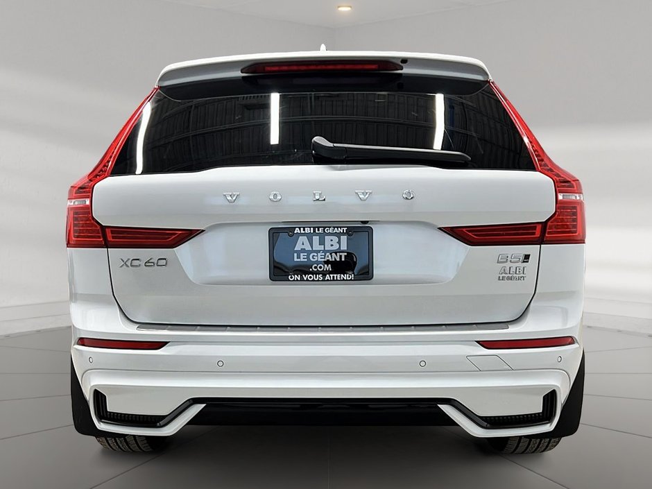 2024 Volvo XC60 B5 ULTIMATE CUIR TOIT PANO NAV 4RM-4