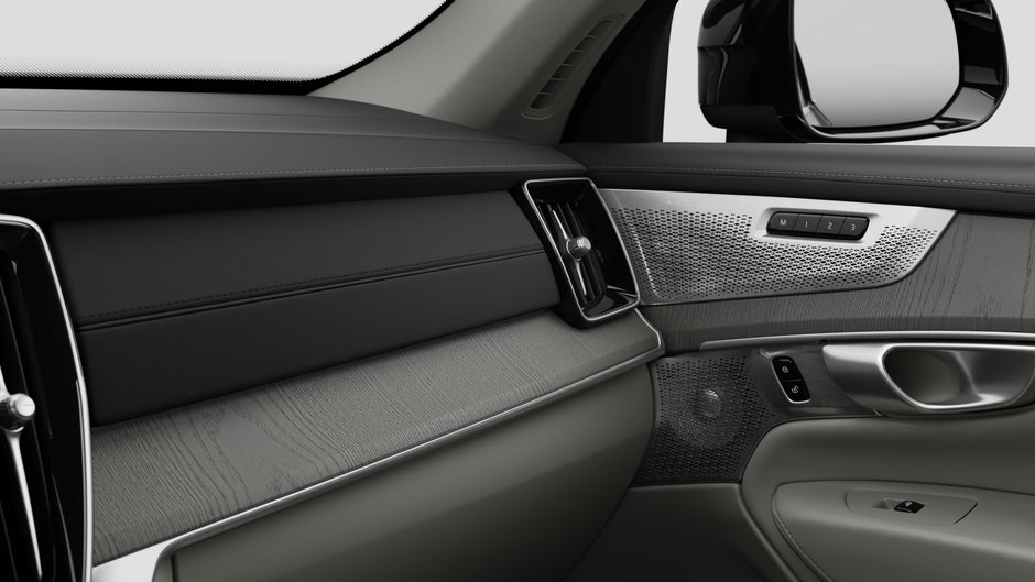 Volvo XC90 Plug-in hybrid Ultra 7-Seater (Bright Theme) 2027-8