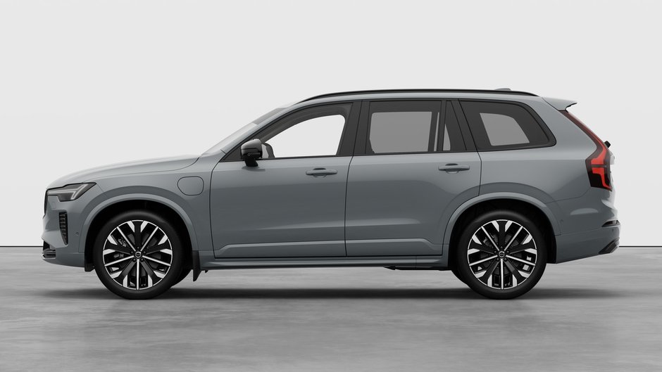 Volvo XC90 Plug-in hybrid Ultra 7-Seater (Dark Theme) 2027-7