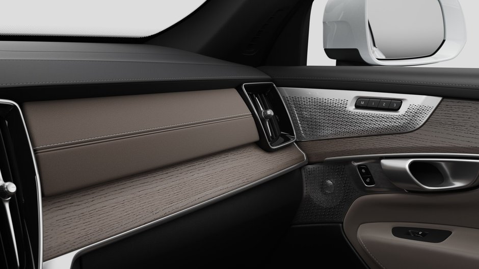 Volvo XC90 Plug-in hybrid Ultra 7-Seater (Bright Theme) 2027-8