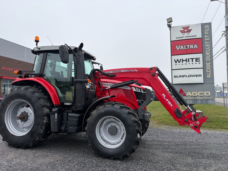2019 MASSEY FERGUSON 6714S in Cacouna, Quebec