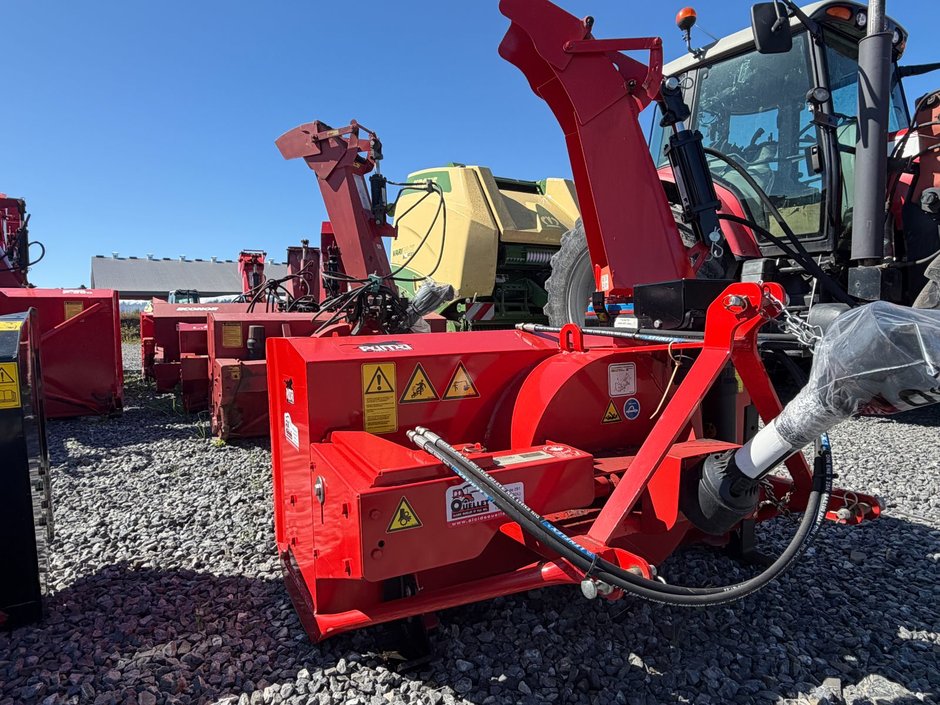 Pronovost PUMA 54  2023 à Cacouna, Québec