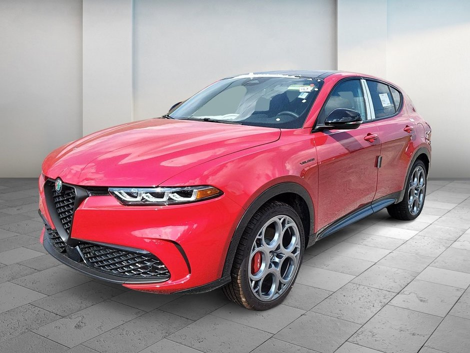 Alfa Romeo de Québec in Boischatel, 2024 Alfa Romeo Stelvio COMPETIZIONE