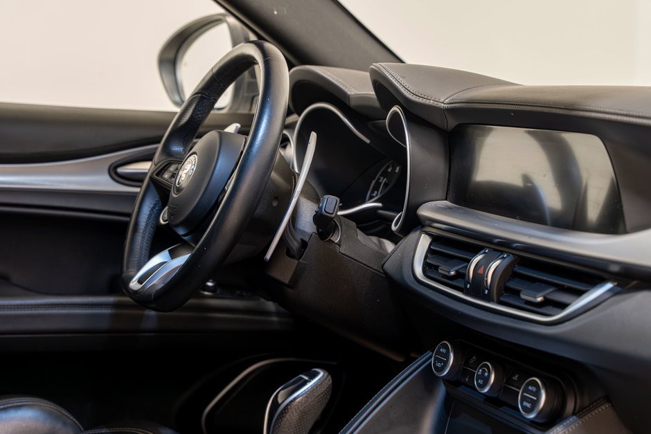 2021 Alfa Romeo Stelvio Ti Sport-19