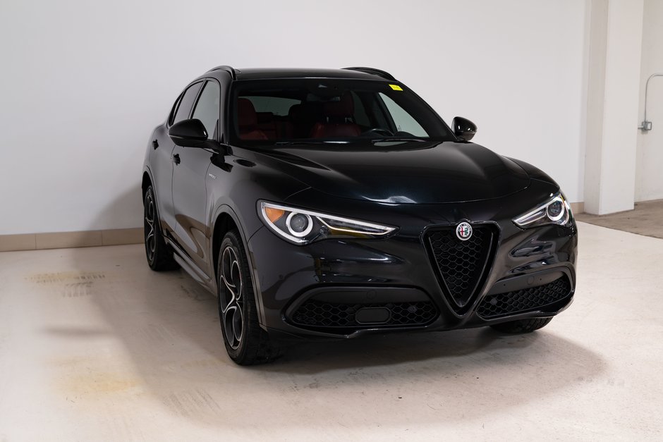 2022 Alfa Romeo Stelvio Veloce-2