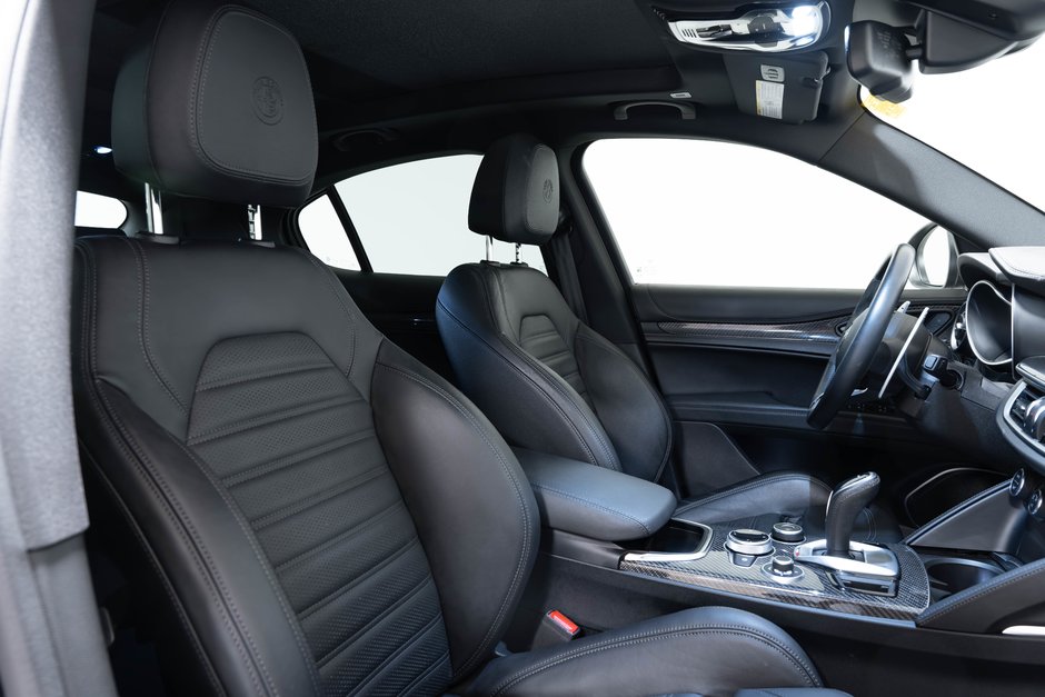 2023 Alfa Romeo Stelvio Quadrifoglio-18