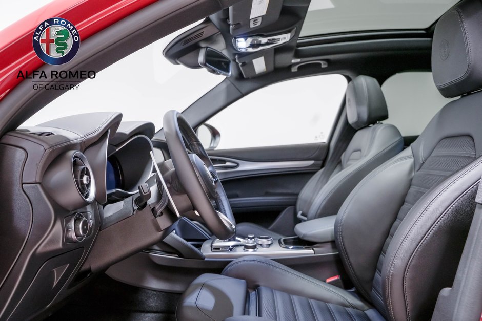 2025 Alfa Romeo Stelvio-15