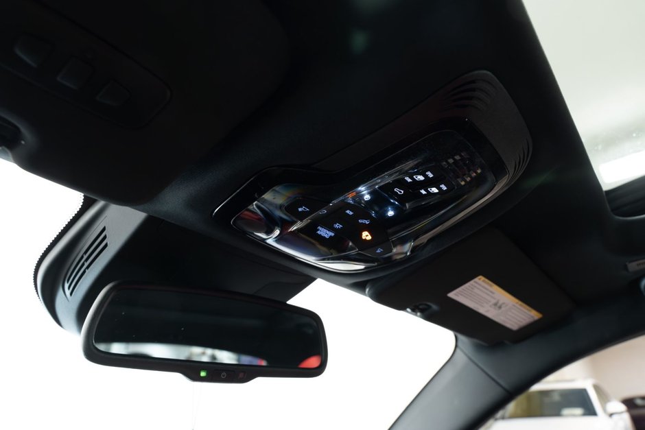 2025 Alfa Romeo Stelvio AWD-16