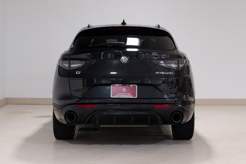2025 Alfa Romeo Stelvio AWD-5