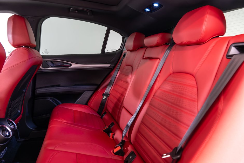 2026 Alfa Romeo Stelvio Veloce-23