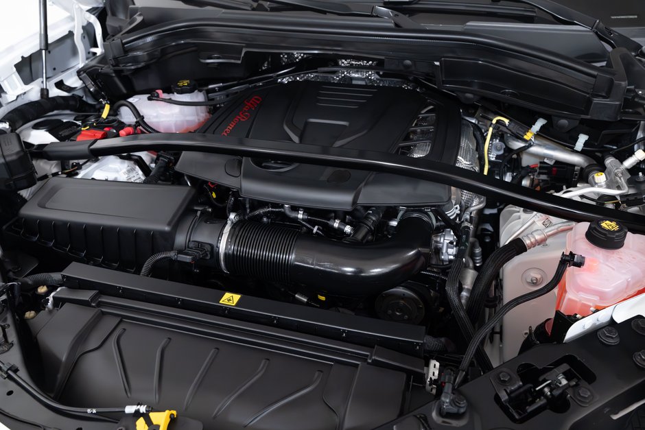 2026 Alfa Romeo Stelvio Veloce-10