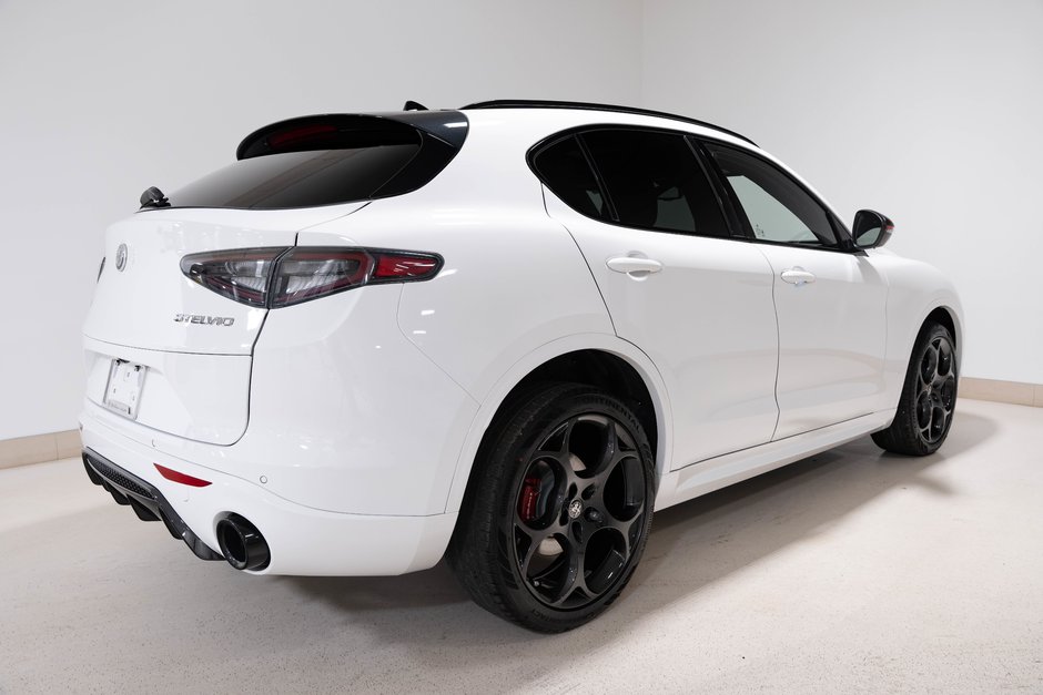 2026 Alfa Romeo Stelvio Veloce-4