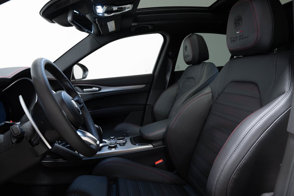 2026 Alfa Romeo Stelvio Veloce-13