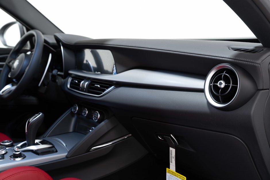 2026 Alfa Romeo Stelvio Veloce-23