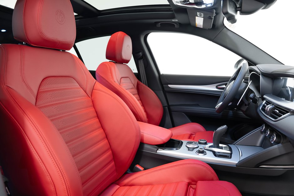 2026 Alfa Romeo Stelvio Veloce-19