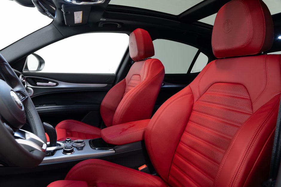 2026 Alfa Romeo Stelvio Veloce-10