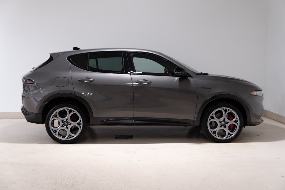 2023 Alfa Romeo Tonale Veloce-3