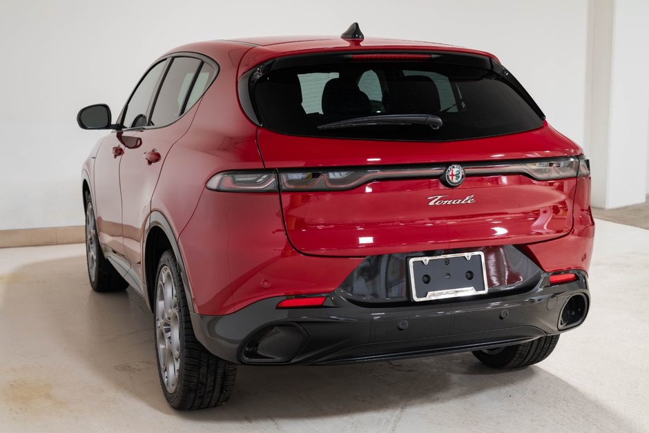 2024 Alfa Romeo Tonale Veloce-11