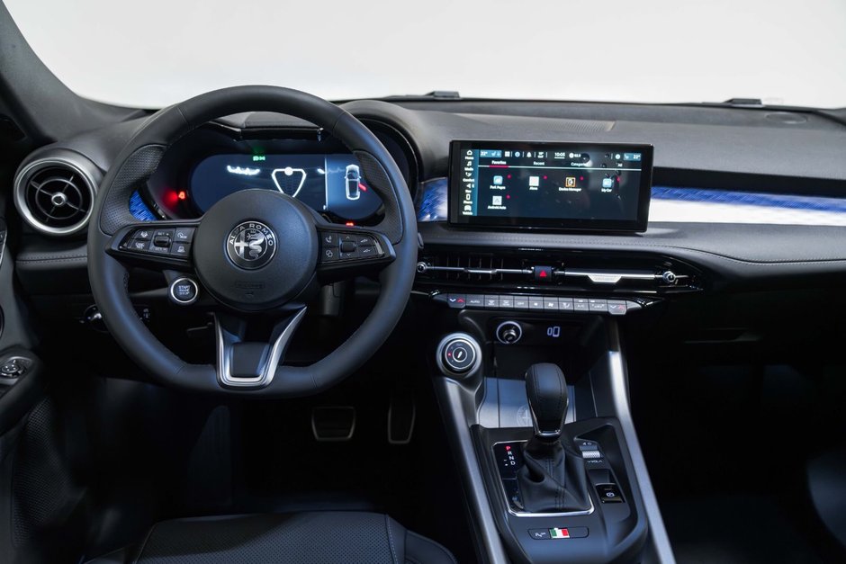 2024 Alfa Romeo Tonale Veloce-21