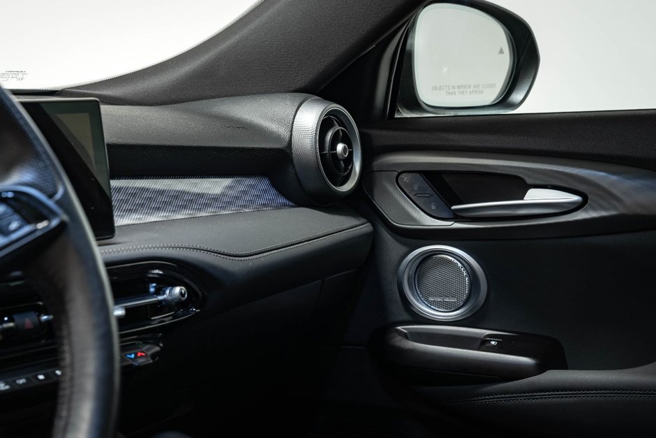 2025 Alfa Romeo Tonale Intensa-18
