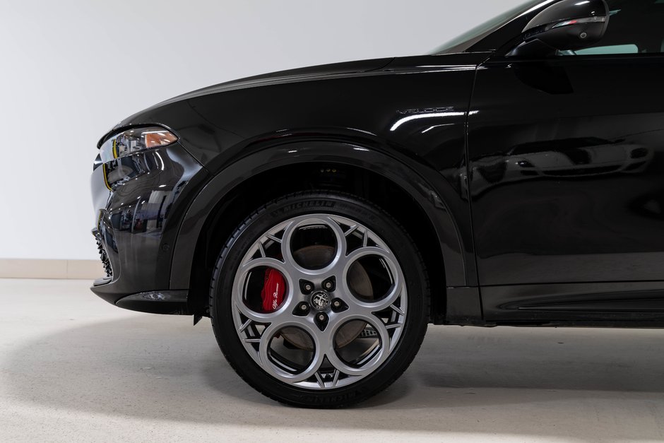 2025 Alfa Romeo Tonale Intensa-10