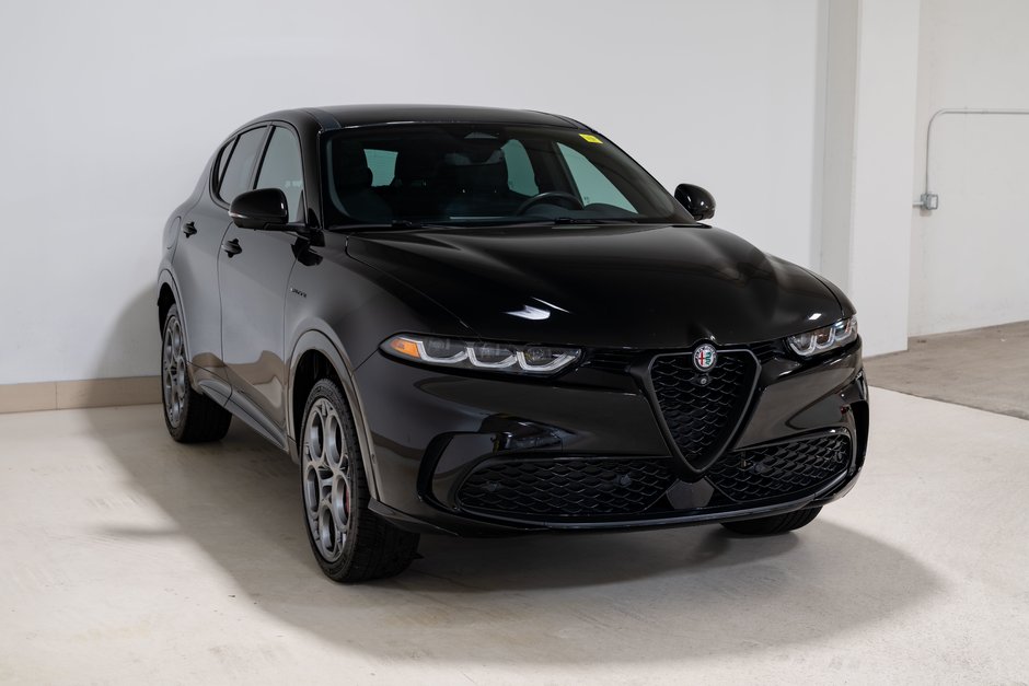 2025 Alfa Romeo Tonale Intensa-2
