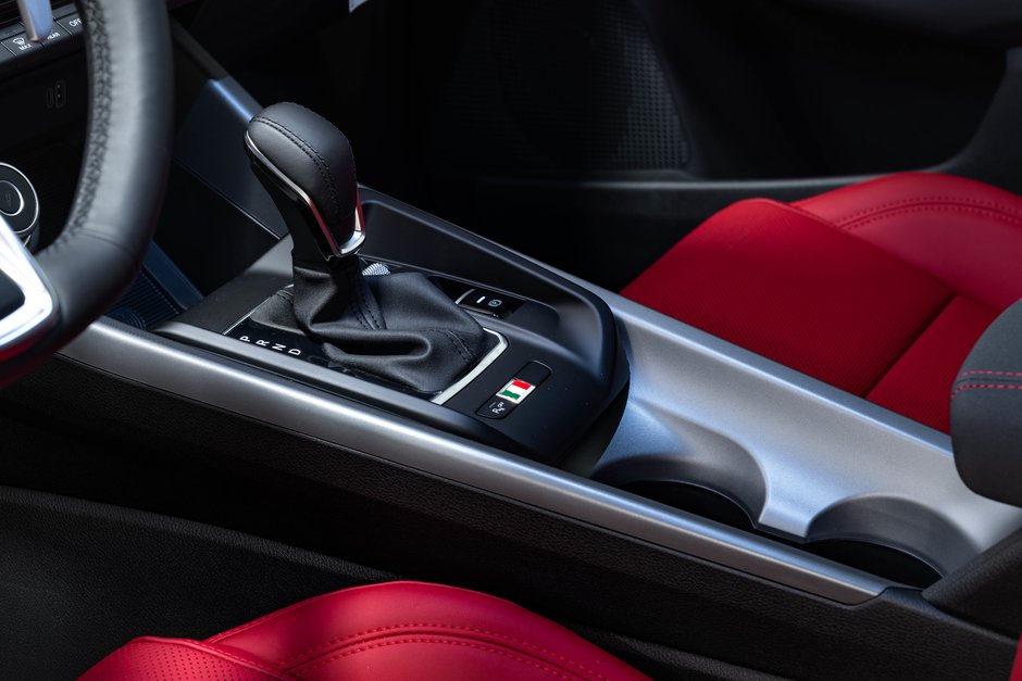 2026 Alfa Romeo Tonale Veloce-21