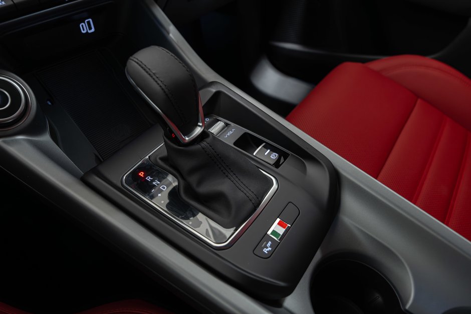 2026 Alfa Romeo Tonale Veloce-19