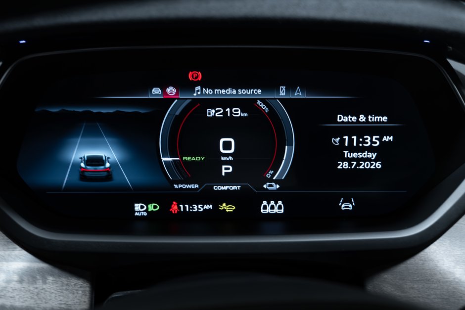 2025 Audi S e-tron GT quattro-15