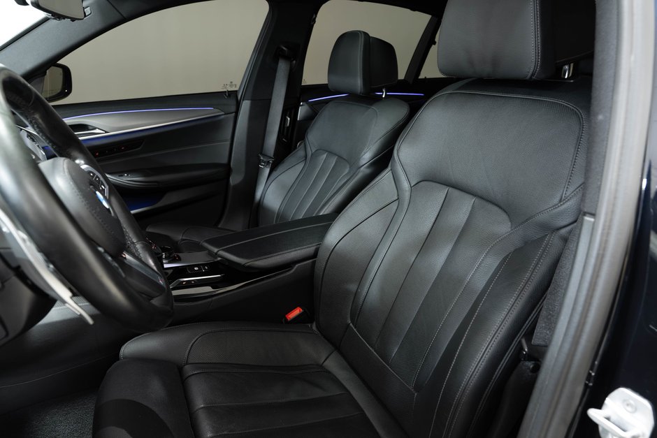 2018 BMW 5 Series M550i xDrive-10