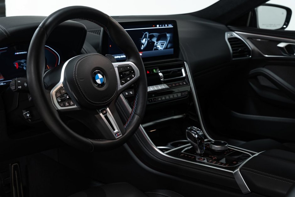 2025 BMW 8 Series M850i xDrive-16