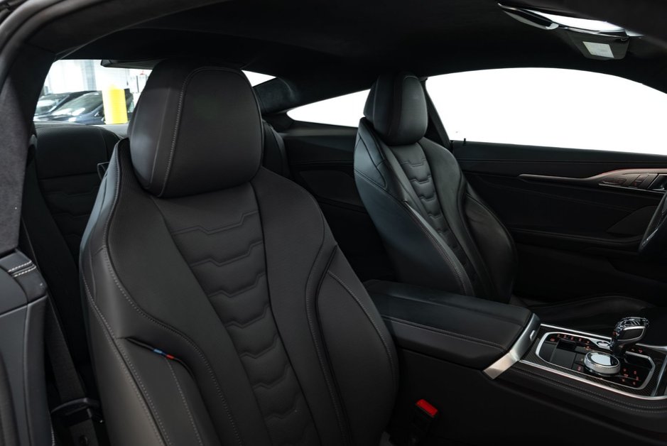 2025 BMW 8 Series M850i xDrive-21