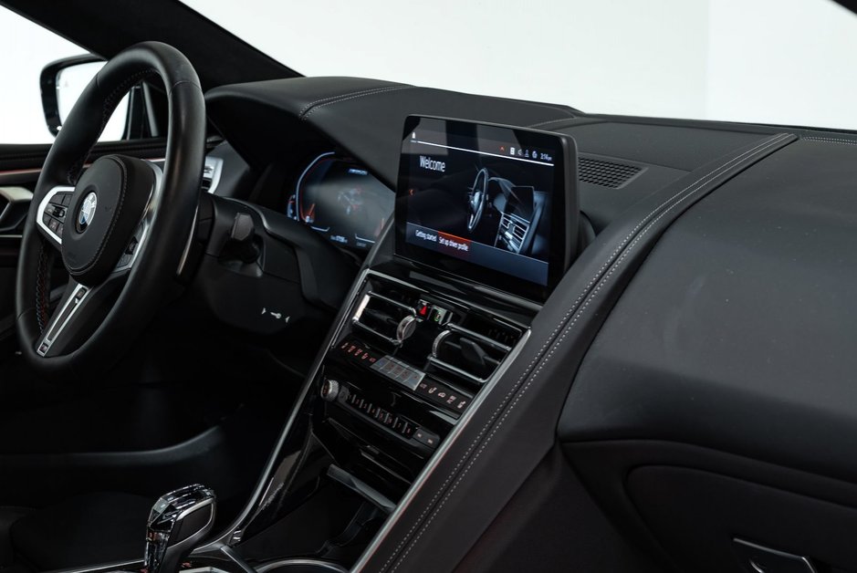2025 BMW 8 Series M850i xDrive-24