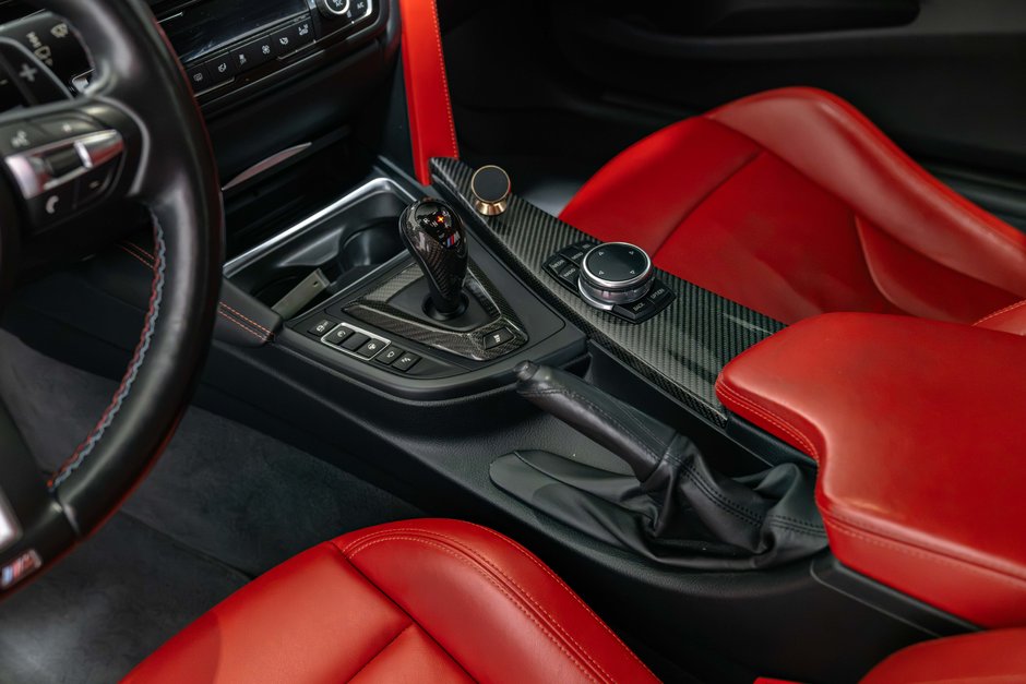 2015 BMW M4 Coupe-18