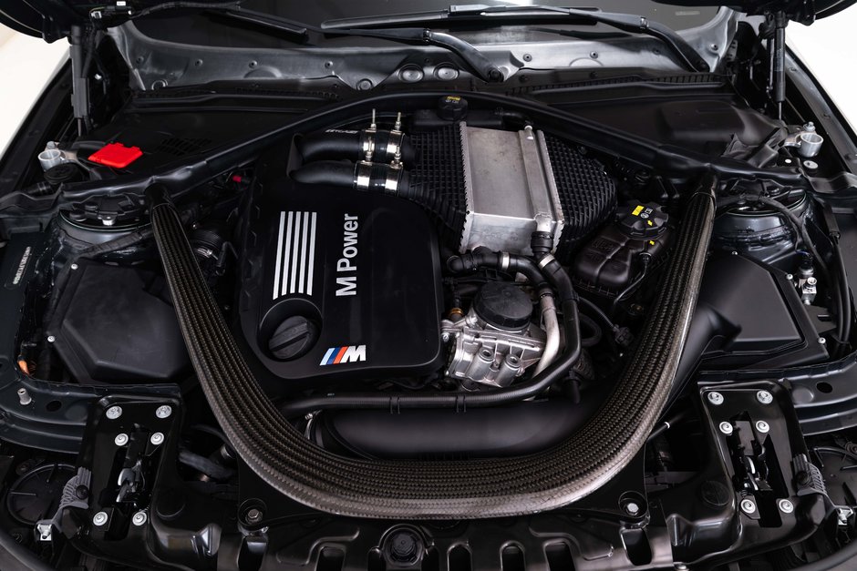 2015 BMW M4 Coupe-10