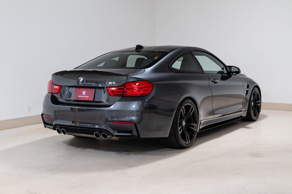 2017 BMW M4 Coupe-4