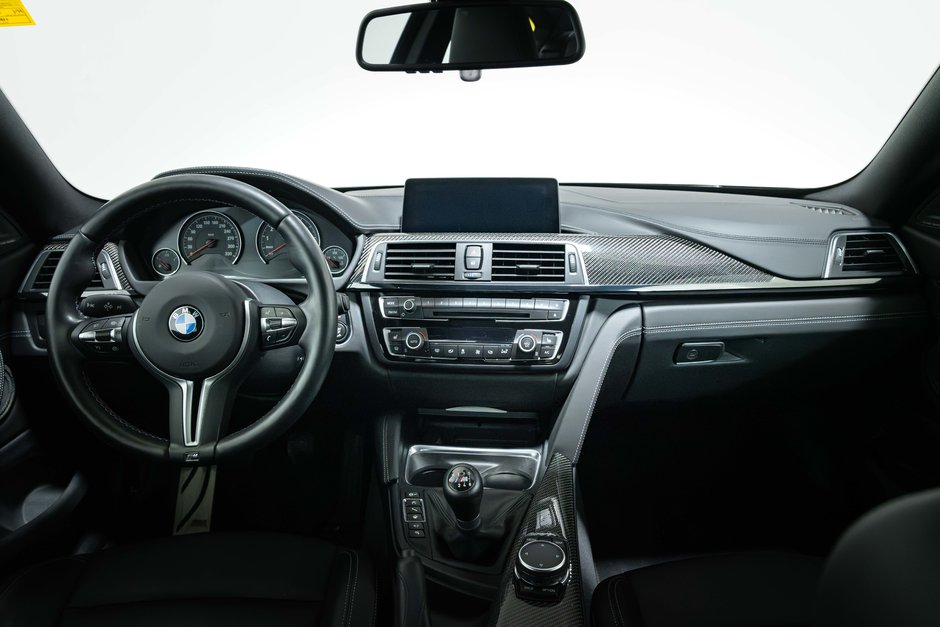 2017 BMW M4 Coupe-28