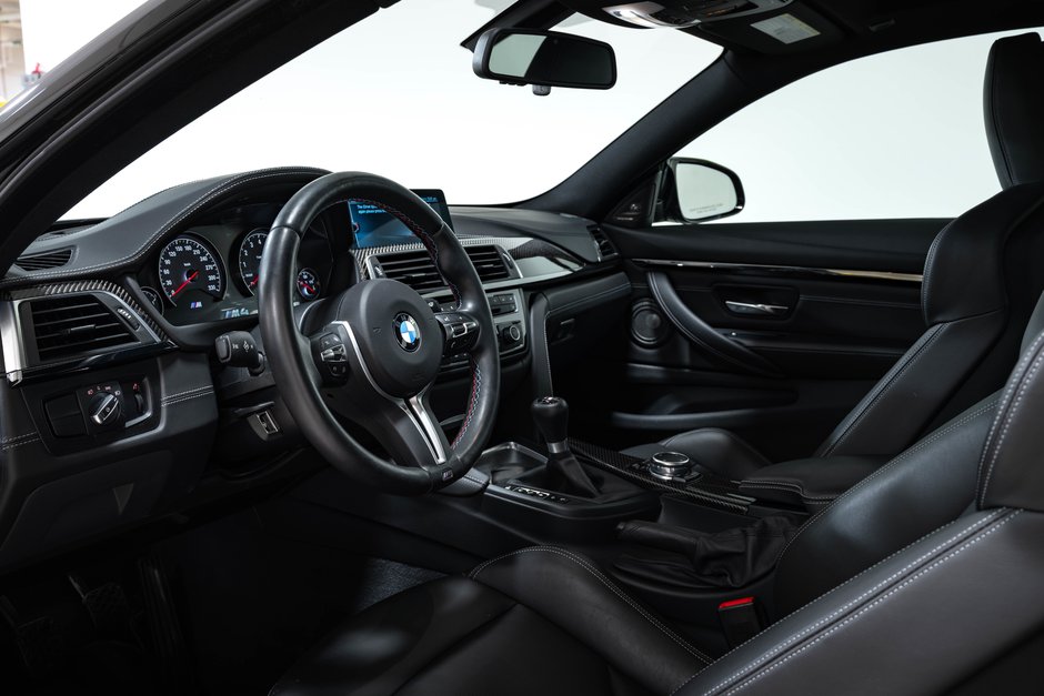 2017 BMW M4 Coupe-12