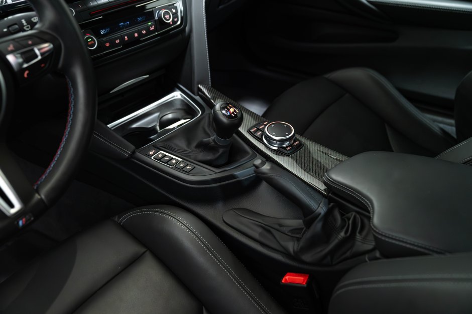 2017 BMW M4 Coupe-19