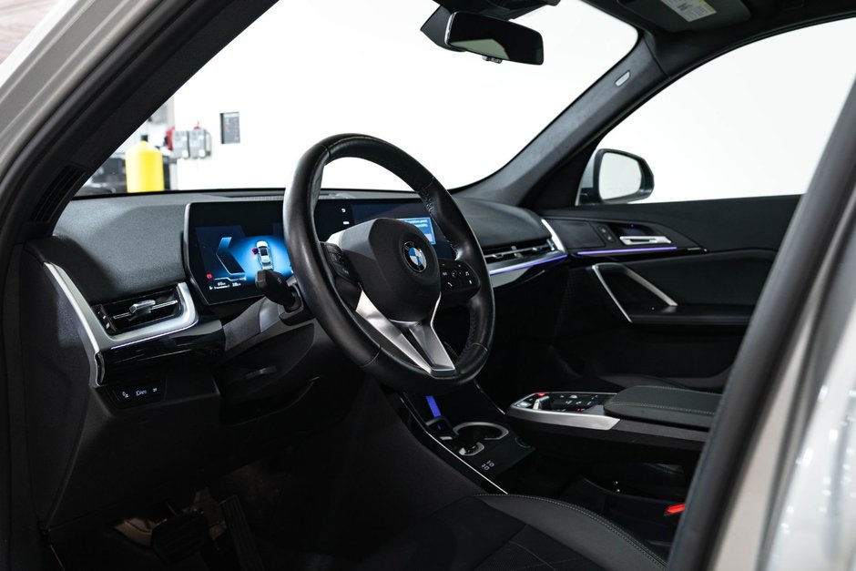 2024 BMW X1 xDrive28i-12