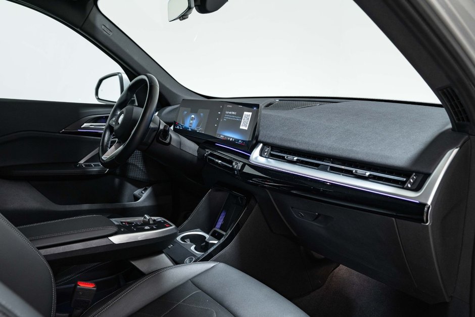 2024 BMW X1 xDrive28i-25