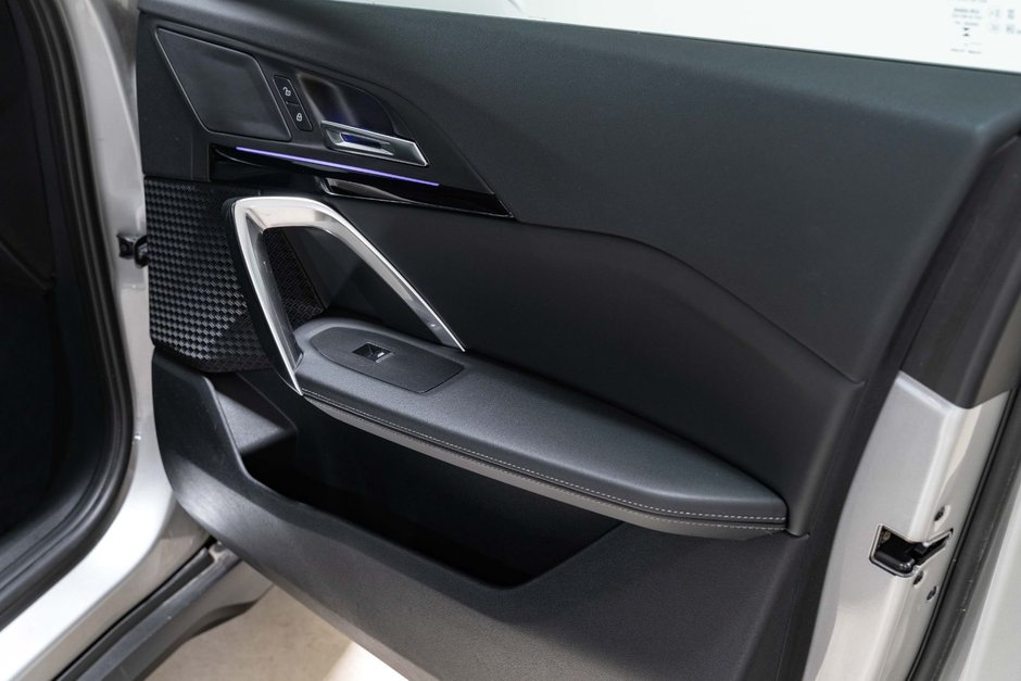 2024 BMW X1 xDrive28i-23
