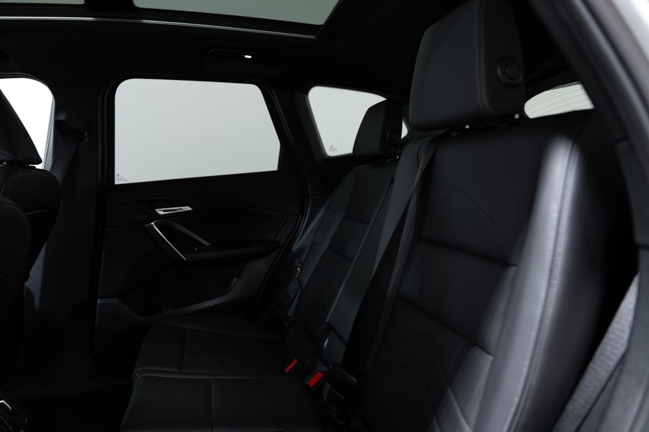 2024 BMW X1 xDrive28i-23