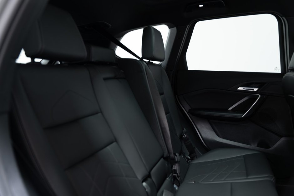 2024 BMW X1 xDrive28i-27